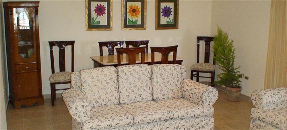 Alexandria Mediterranean Suites Extérieur photo