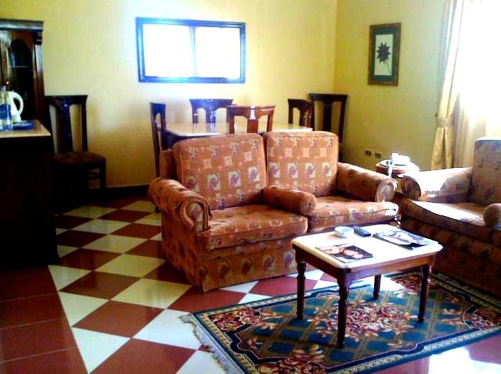 Alexandria Mediterranean Suites Extérieur photo