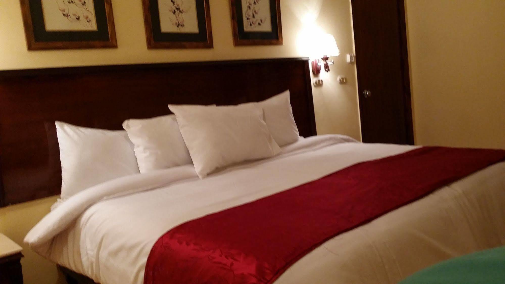 Alexandria Mediterranean Suites Extérieur photo